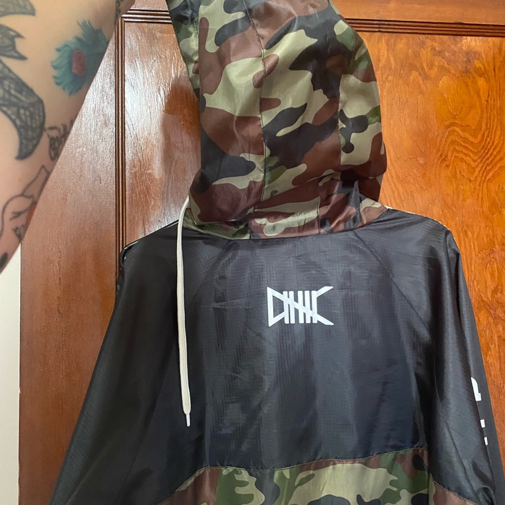 Ethik Rain Jacket - image 4